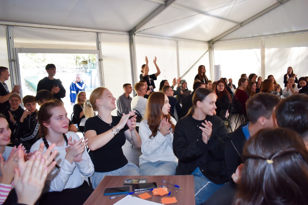 3_page-0001.jpg 3_page-0001.jpg